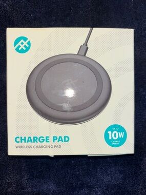 Wireless Charge Pad 10W Fast Charging - Gray
